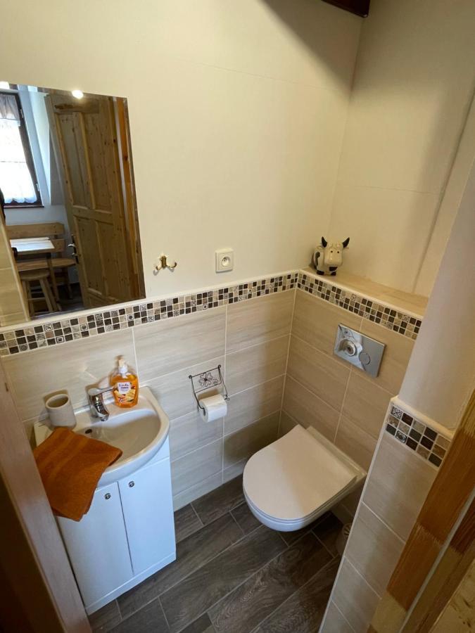 U Ozveny Dolni Adrspach Exterior foto
